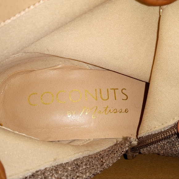 Women's 6.5 Ankle Boots - Picture 7 of 8